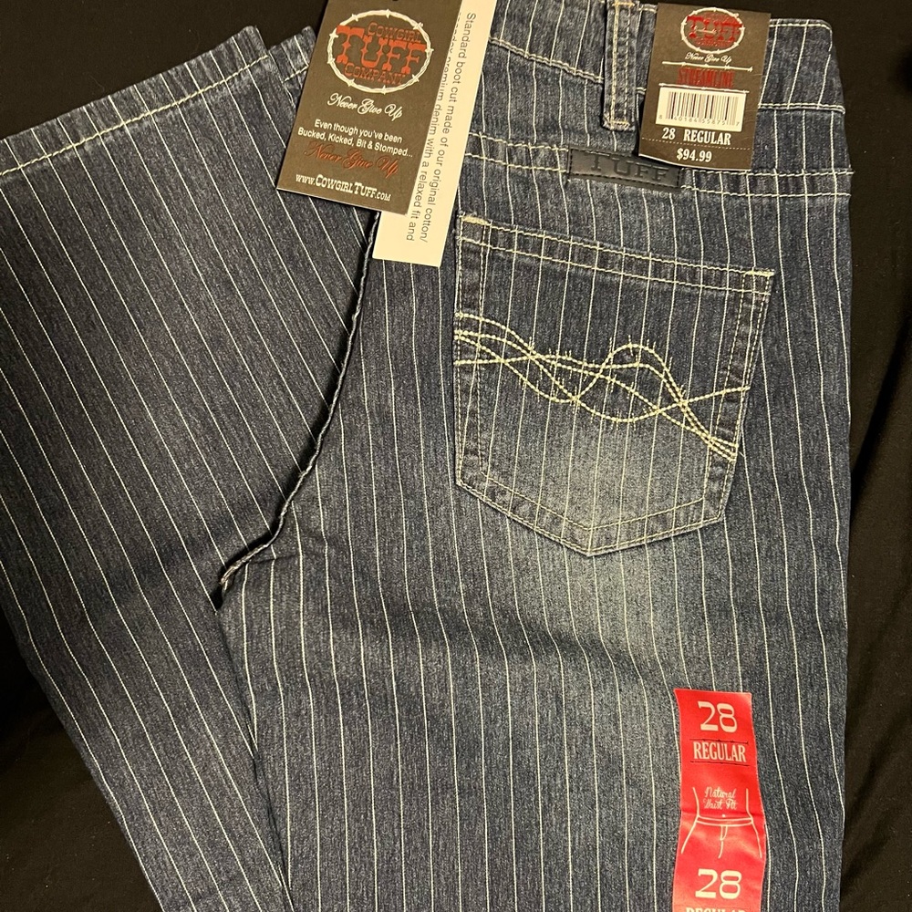 NWT Tuff Brand western jeans.  Size 28 natural waist.  Super cute!